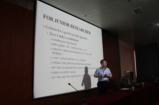 美国宾夕法尼亚大学冉冰教授来永利集团官网作学术报告 美国宾夕法尼亚大学冉冰教授来永利集团官网作学术报告
